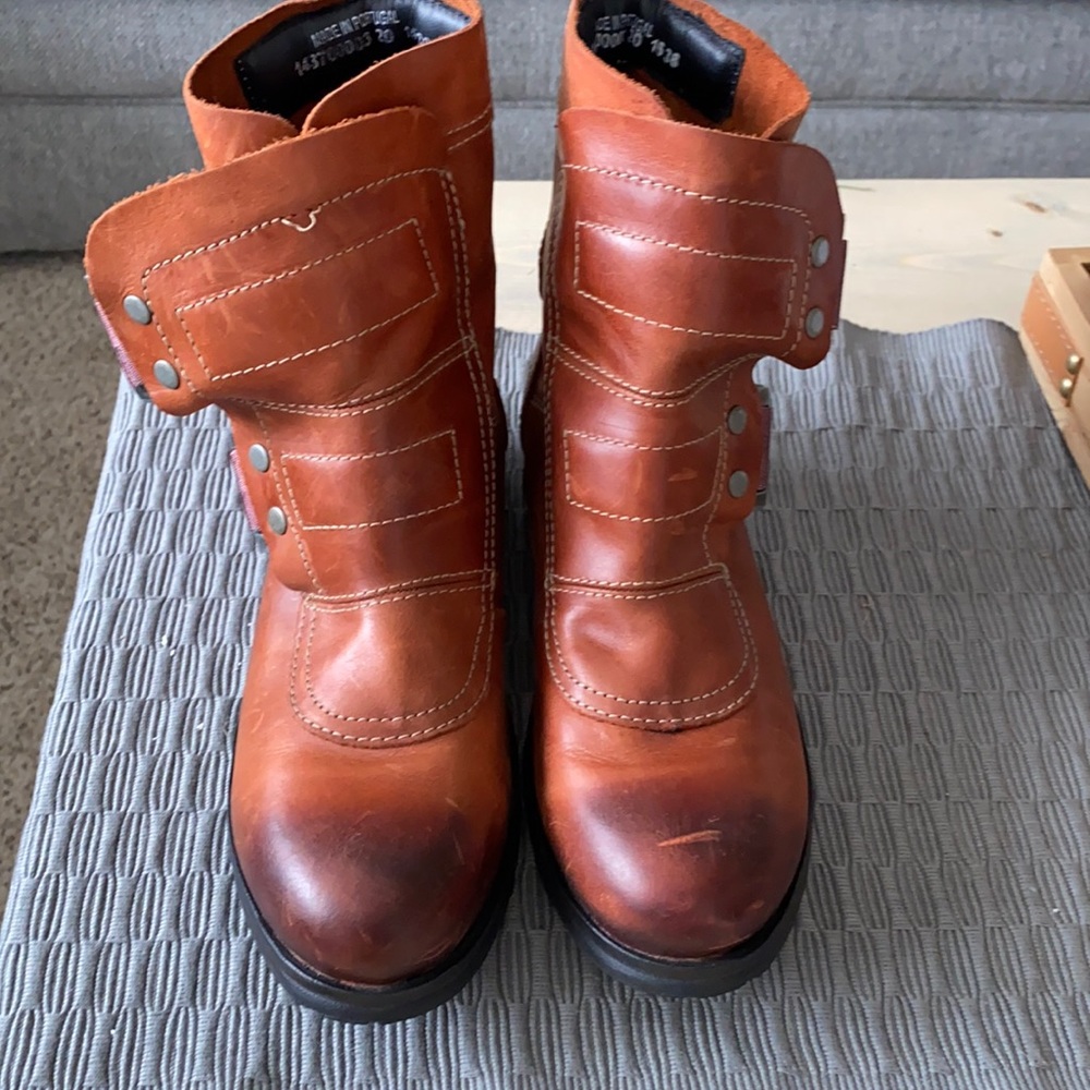 Fly London Seli 700 Combat Biker Boots